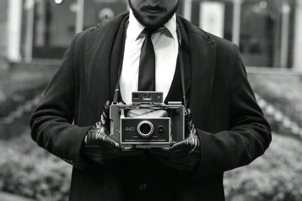 Minimalisme en Décoration d'Intérieur : La Révolution Esthétique qui Transforme Nos Espaces